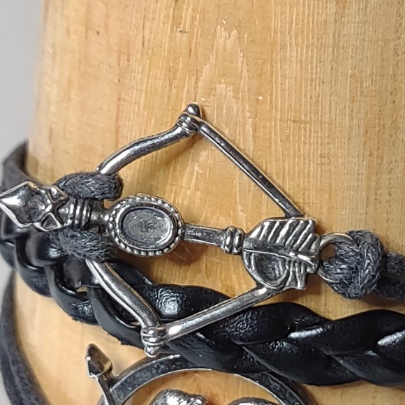 Bow, Arrow, And Mockingjay 3 Layer Black Bracelet - Picture 3 of 11